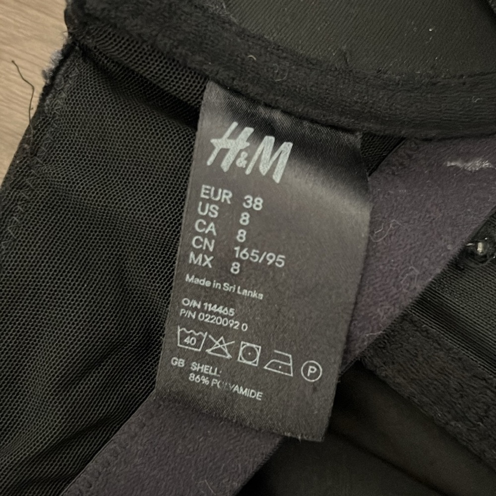 H&M Bra Top (Great for layering) - Picture 3 of 5